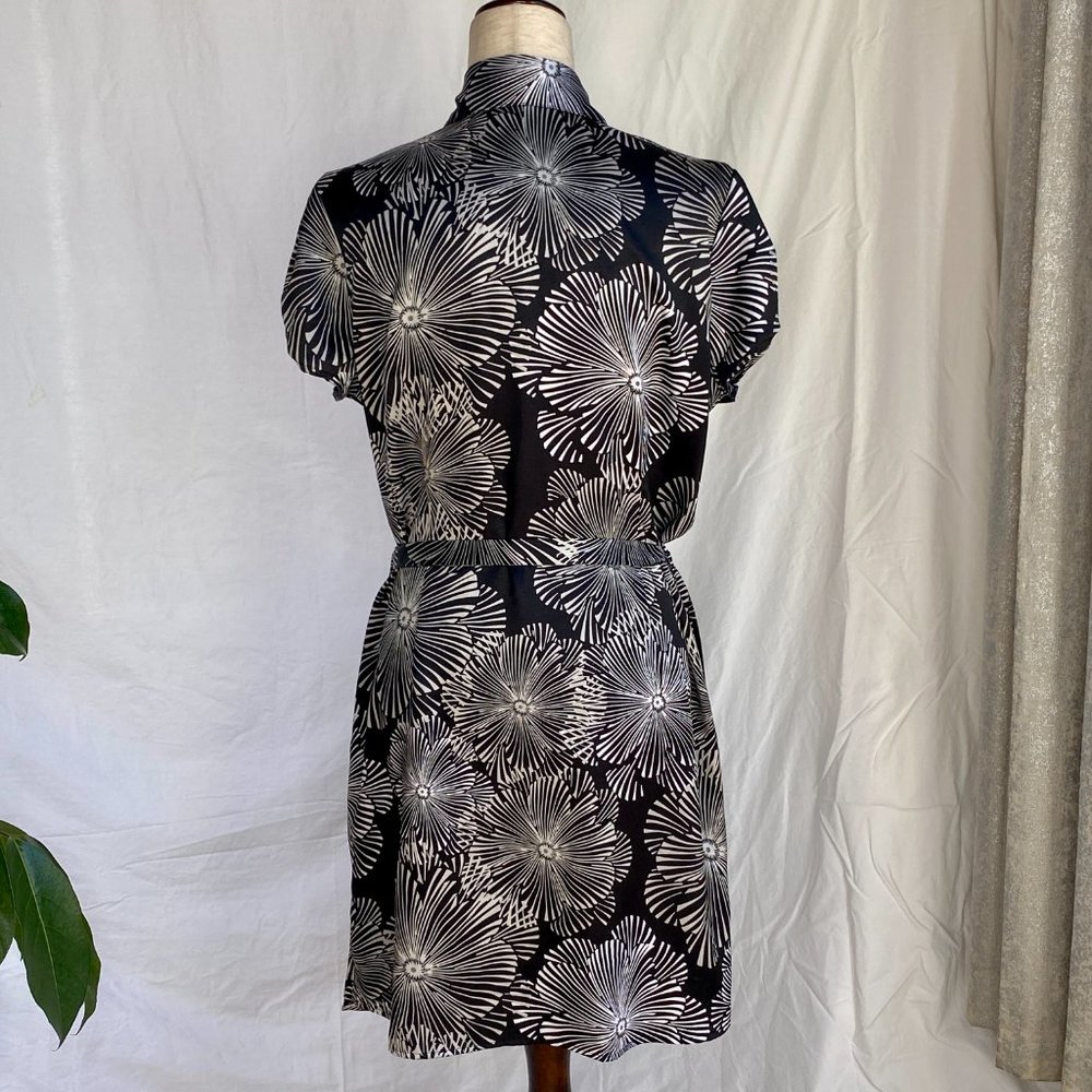 Apt. 9 Abstract Floral Shirt Dress, L - Picture 7 of 8